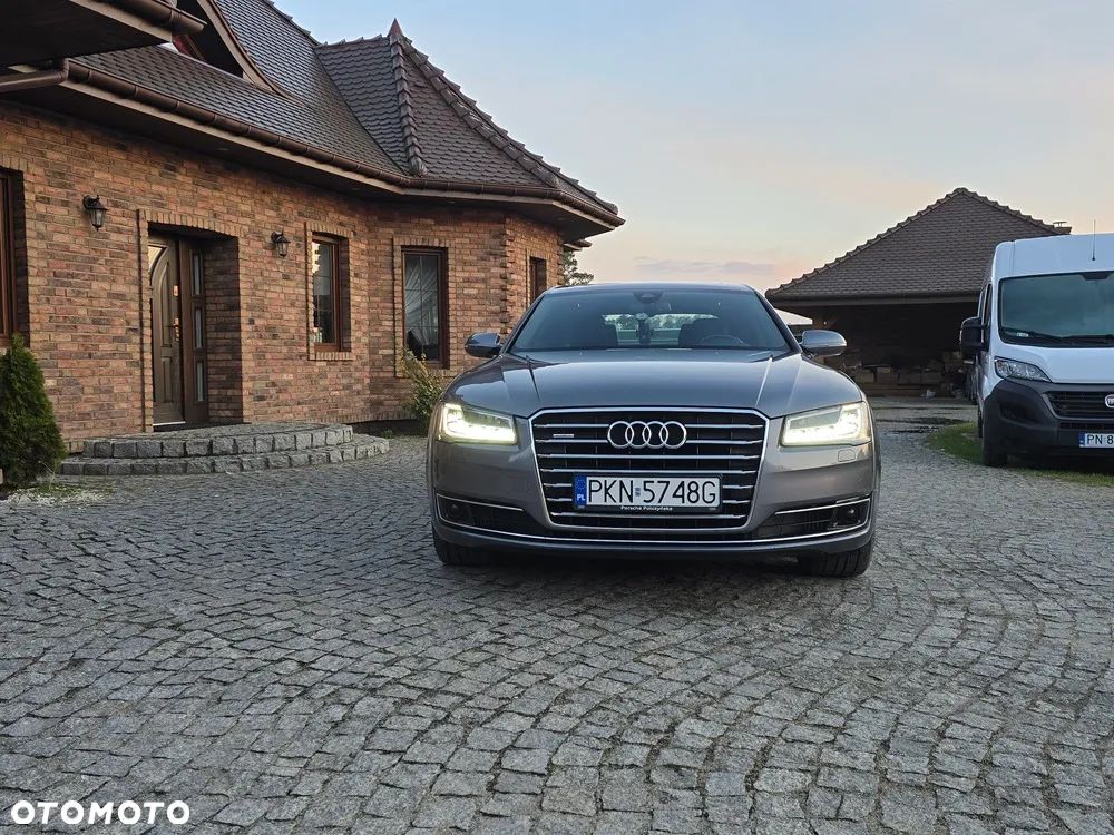 Audi A8 4.2 TDI DPF (clean diesel) quattro tiptronic Lang - 2