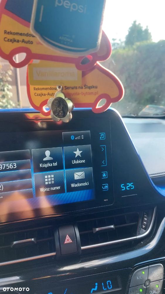 Toyota C-HR 1.8 Hybrid Dynamic - 13