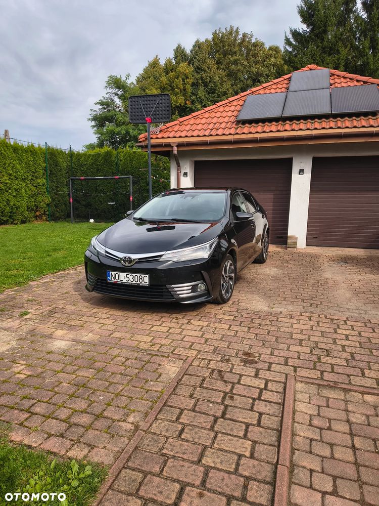 Toyota Corolla 1.6 Premium - 18