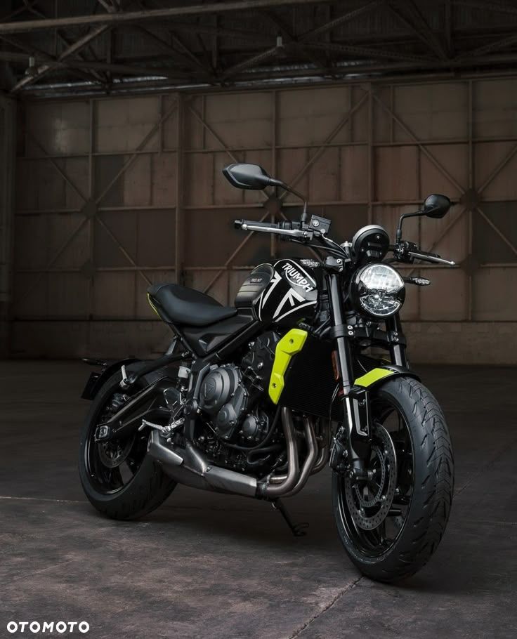 Triumph Trident - 6