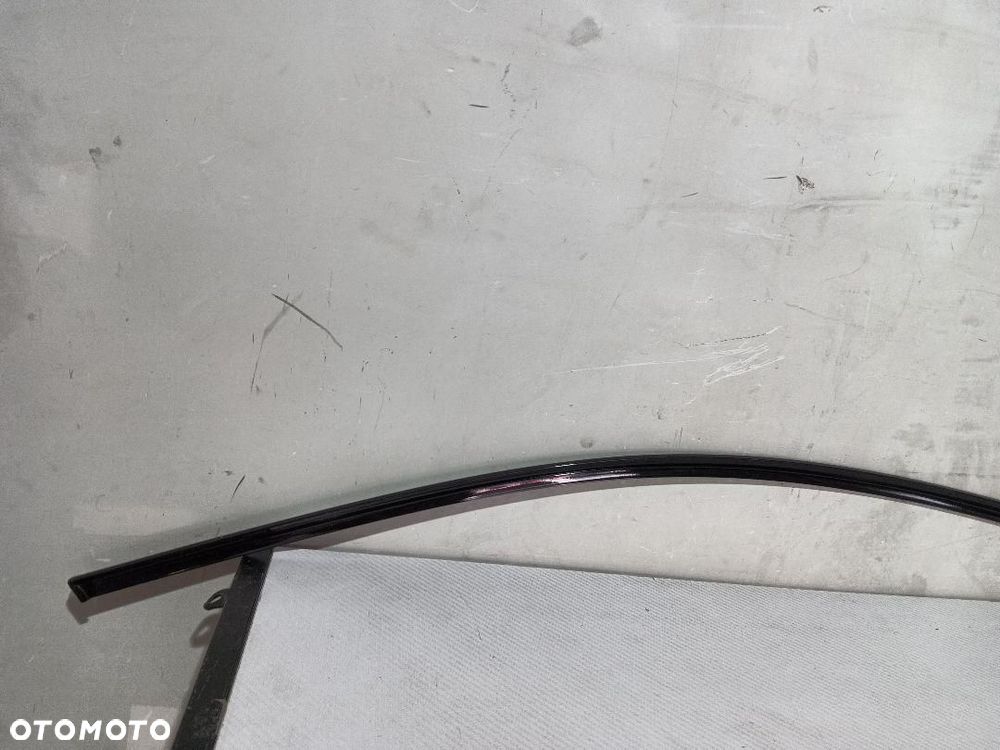 GÓRNA LISTWA DRZWI PRZÓD PRZEDNIA LEWA BMW F40 7473993 - 5