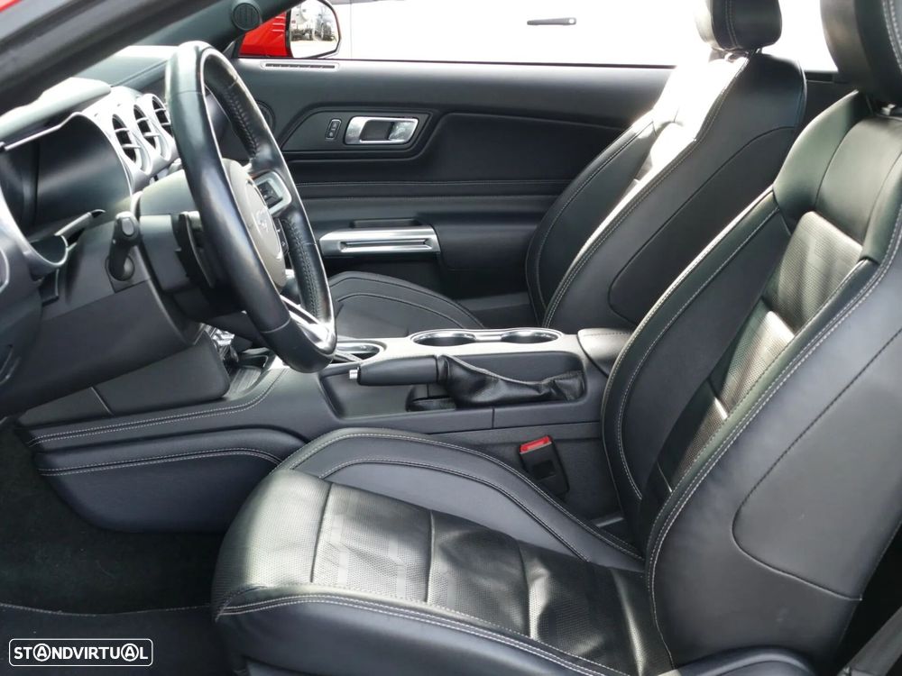 Ford Mustang 2.3i EcoBoost Aut. - 27
