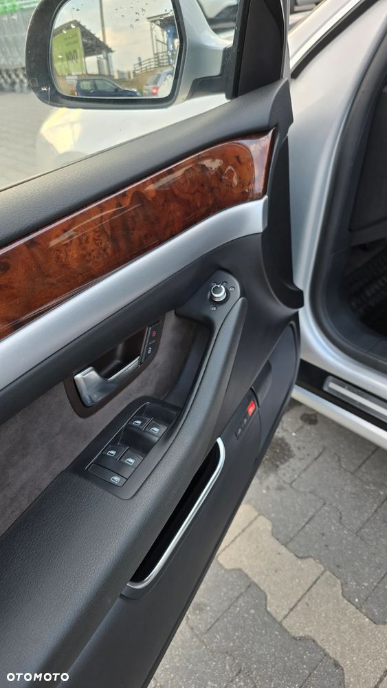 Audi A8 4.2 TDI DPF Quattro - 3
