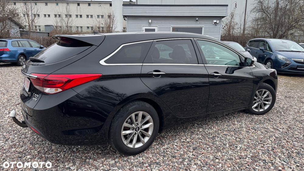 Hyundai i40 Kombi blue 1.7 CRDi Style - 18