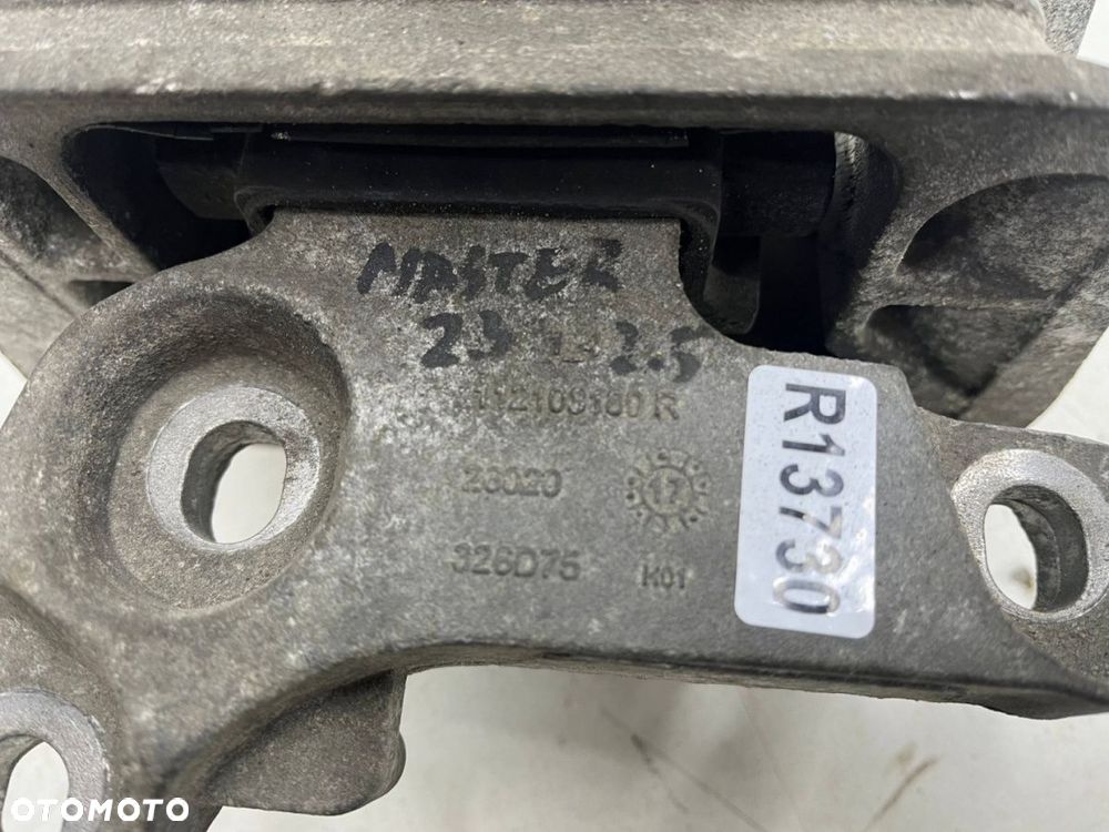 Poduszka silnika Renault Master III Movano B 2.3 CDTI 2.5 Dci łapa silnika mocowanie 112108180r - 9