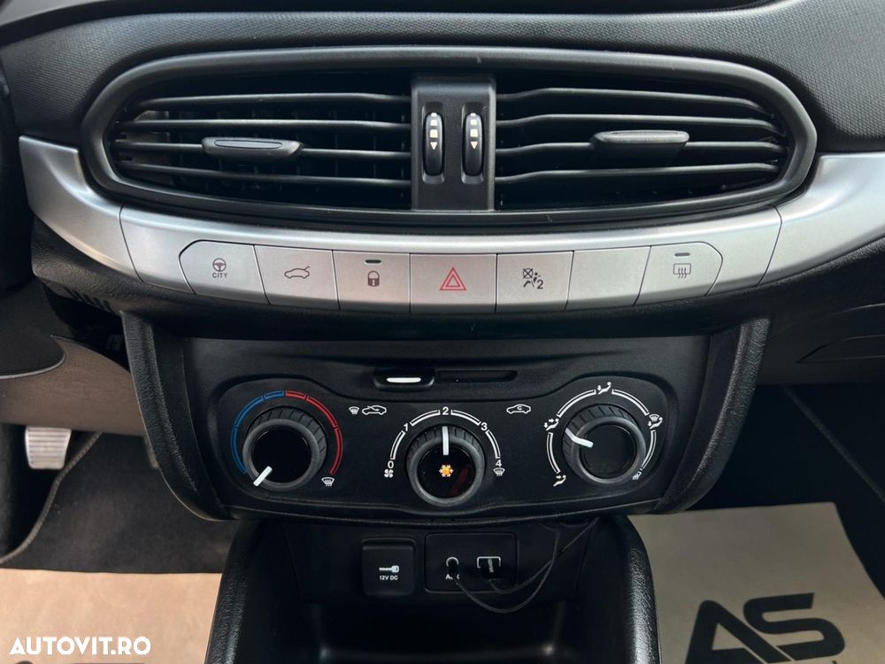 Fiat Tipo 1.4 16V Pop - 27
