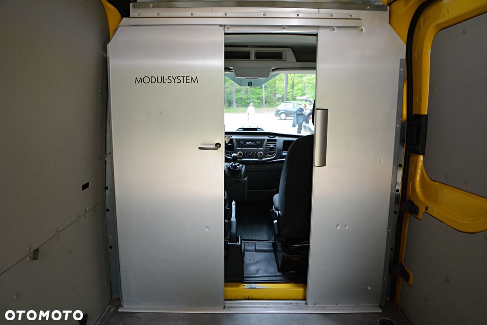 Ford Transit - 11