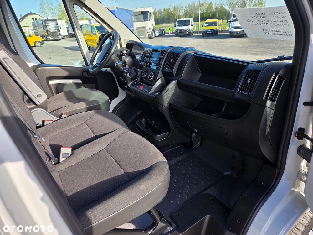 Opel Movano 2.2 DIESEL MultiCab L2H1 - 24