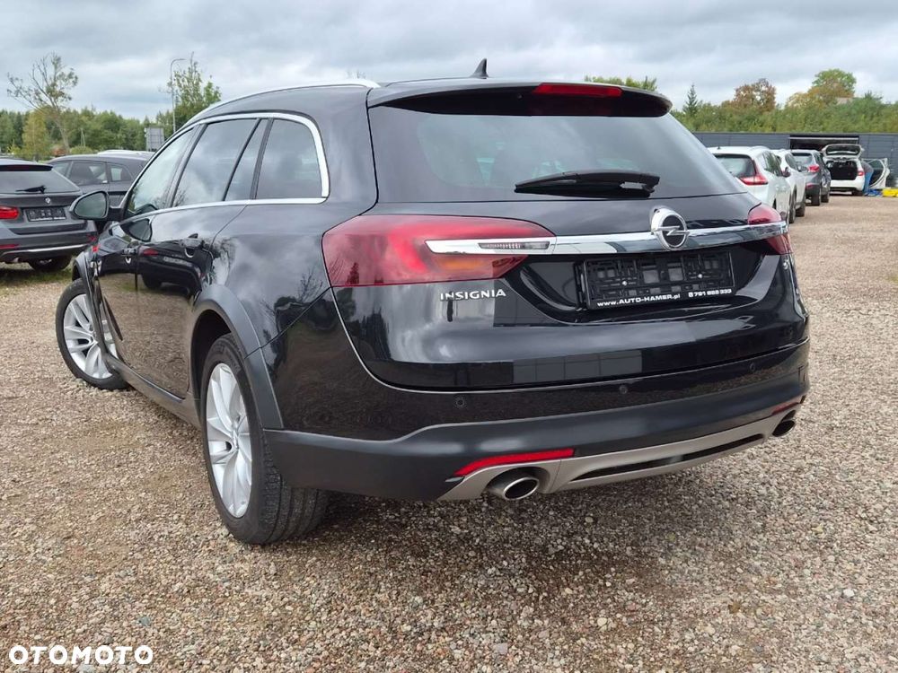 Opel Insignia 2.0 Turbo 4x4 ecoFLEX Start/Stop Innovation - 32