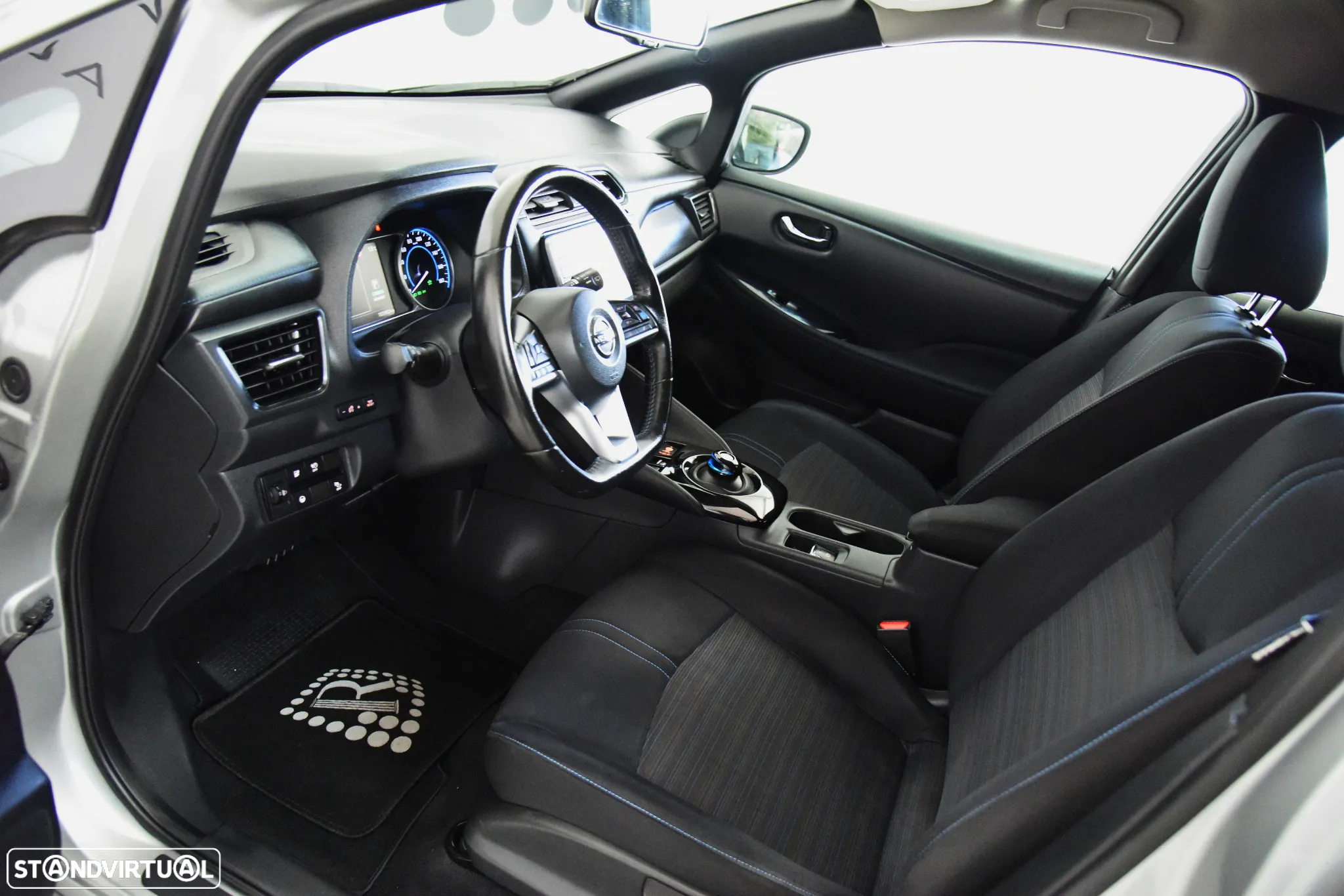 Nissan Leaf N-Connecta - 11