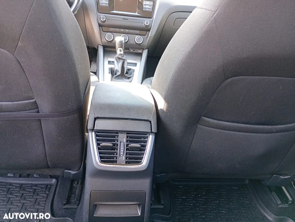 Skoda Octavia 1.2 TSI Active - 11