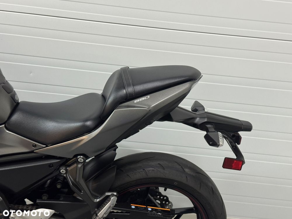 Kawasaki Ninja - 23