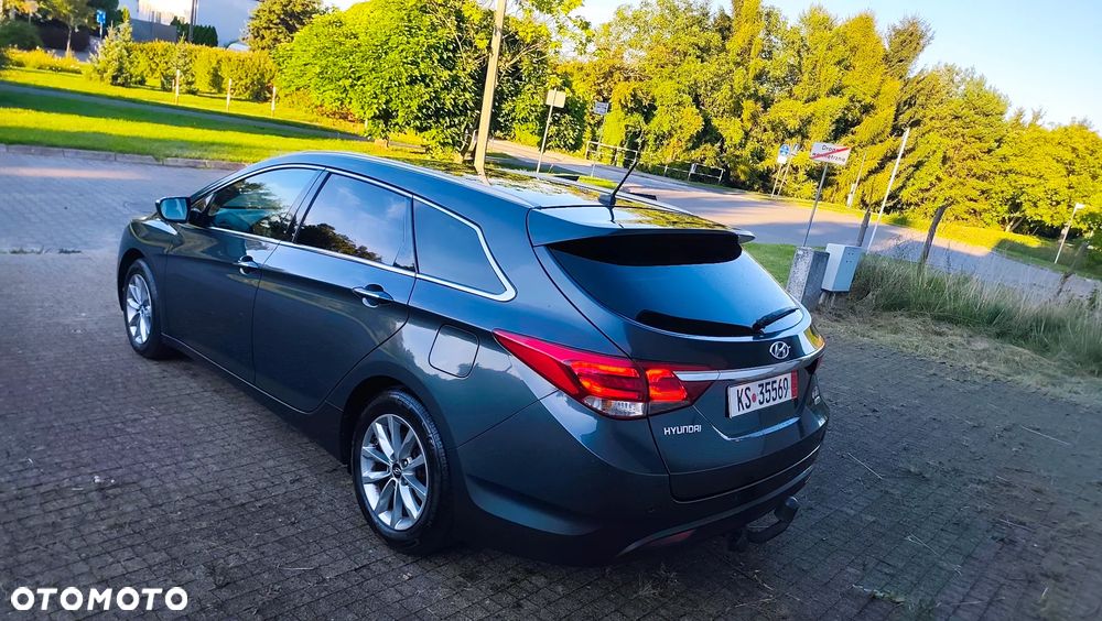 Hyundai i40 Kombi 1.7 CRDi Premium - 3