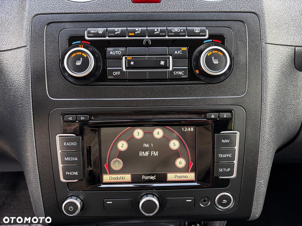 Volkswagen Caddy Cross Trendline DSG - 26