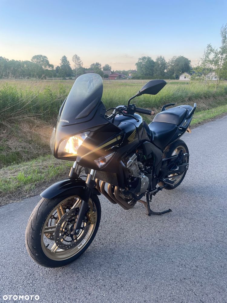 Honda CBF - 2