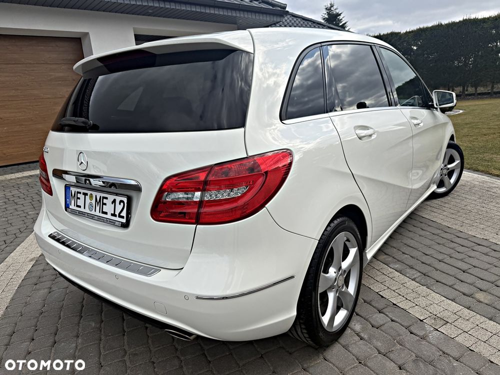 Mercedes-Benz Klasa B 200 BlueEFFICIENCY Edition 1 - 14
