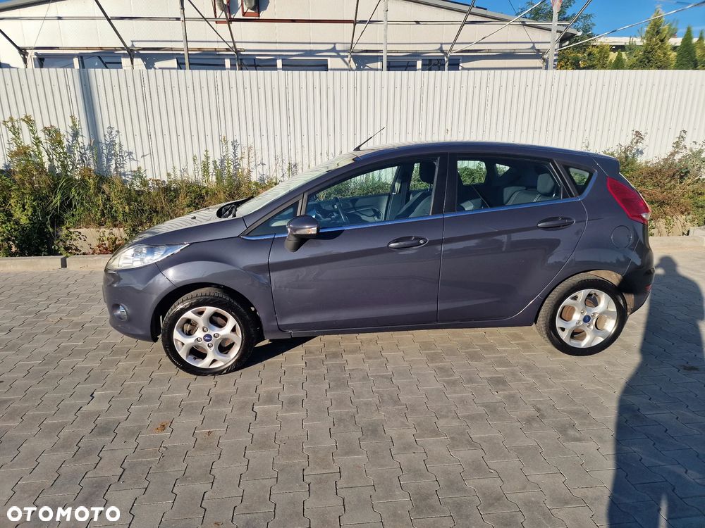 Ford Fiesta - 6