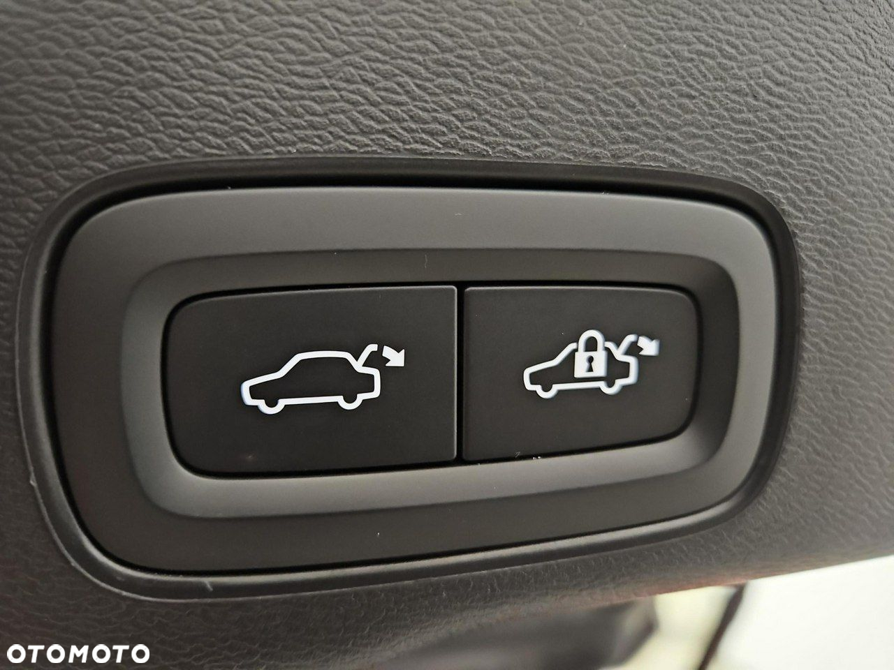 Volvo XC 60 - 25