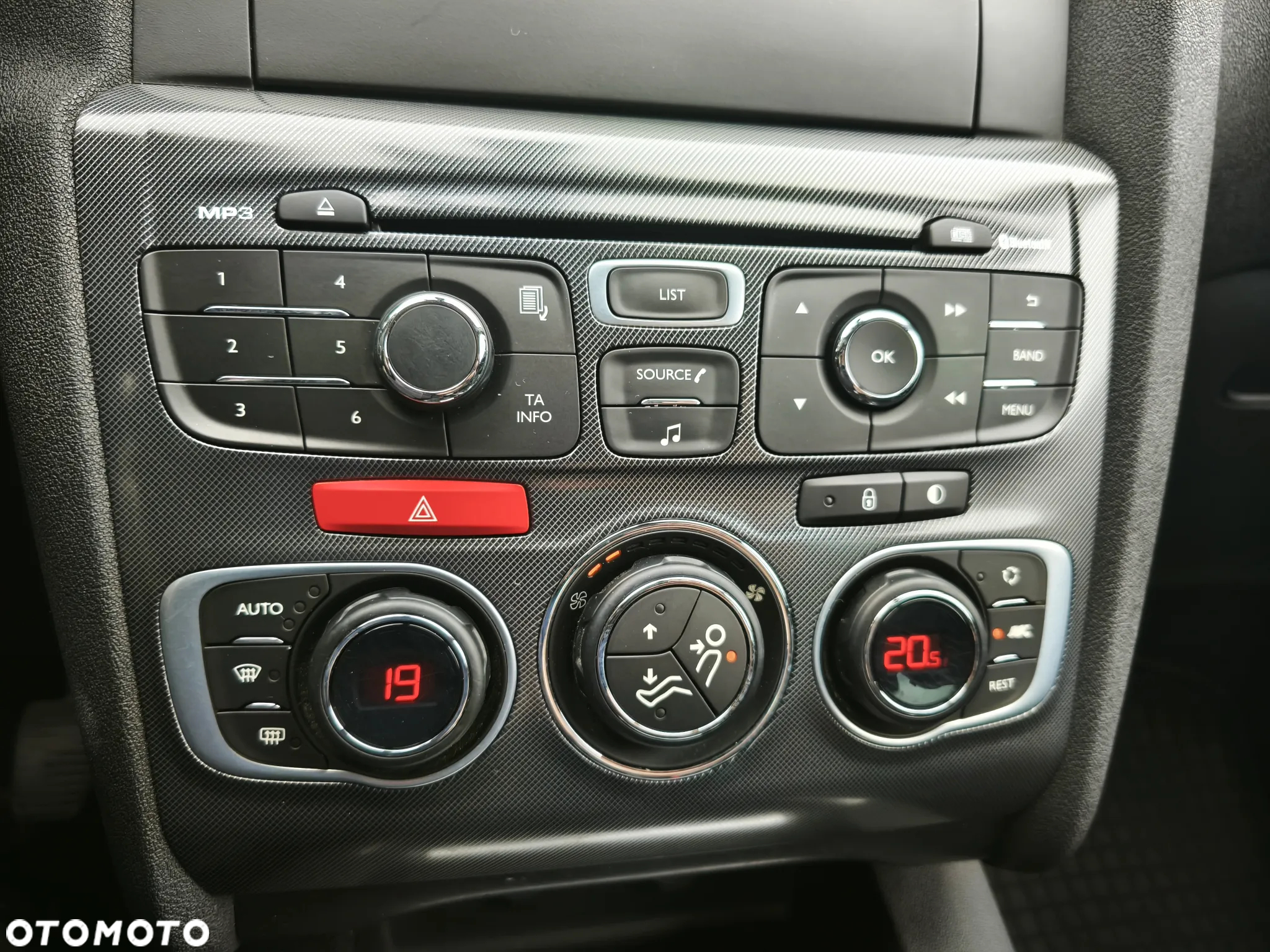 Citroën C4 1.6 VTi Exclusive - 29