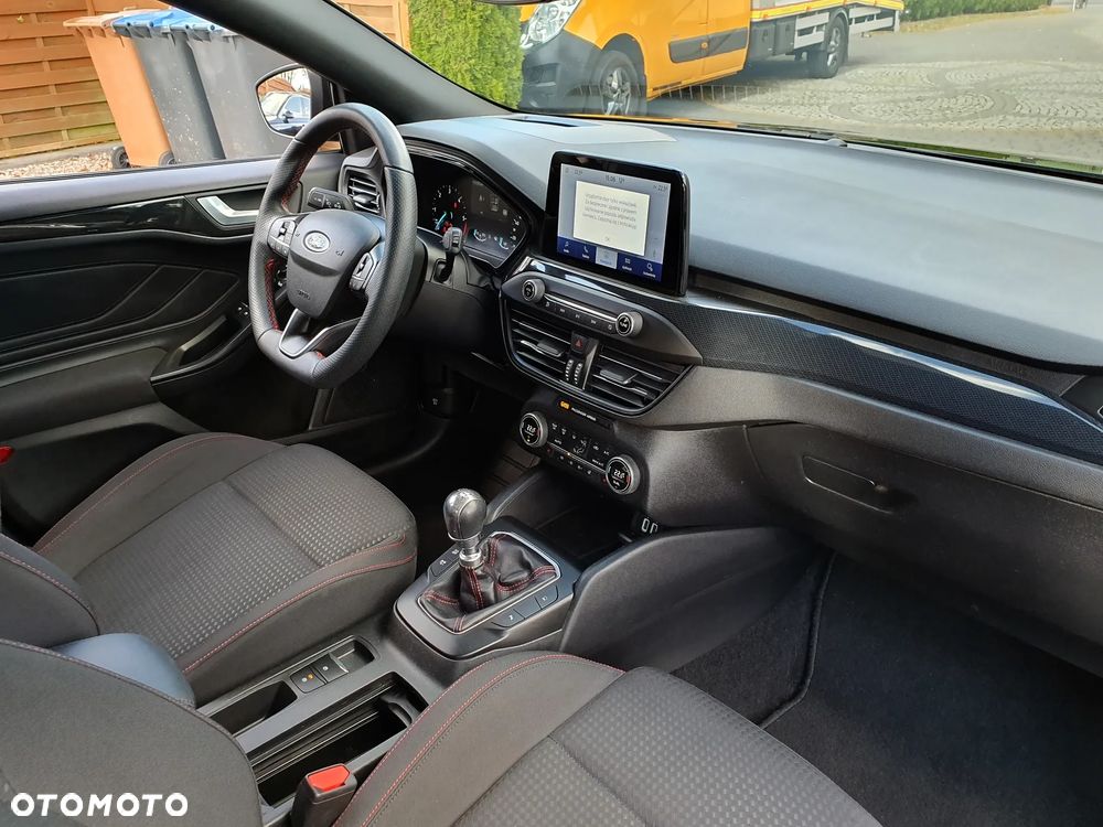 Ford Focus - 14