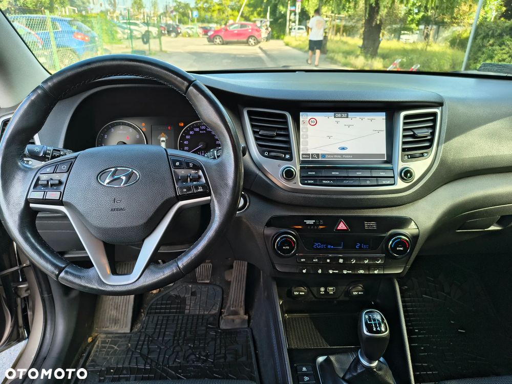 Hyundai Tucson 1.6 GDI BlueDrive Style 2WD - 11