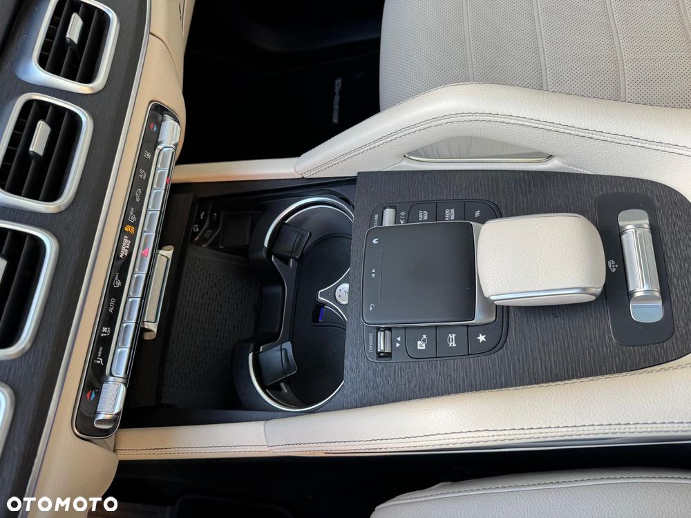 Mercedes-Benz GLE 400 d 4Matic 9G-TRONIC AMG Line - 16