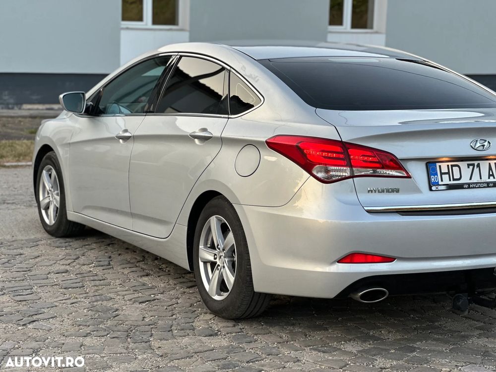 Hyundai i40 i40cw 1.7 CRDi Comfort - 4