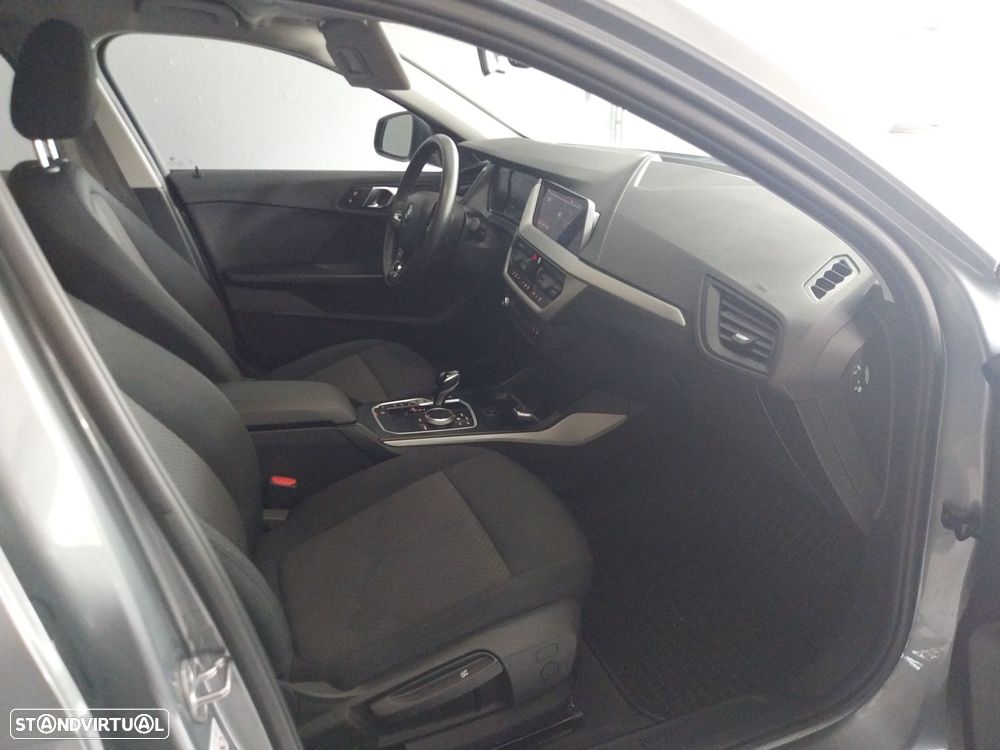 BMW 116 d Auto - 8