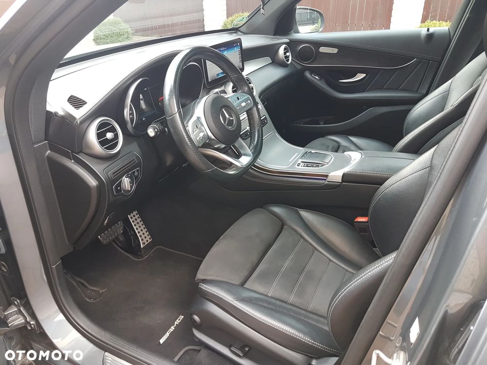 Mercedes-Benz GLC 200 4Matic 9G-TRONIC AMG Line - 12