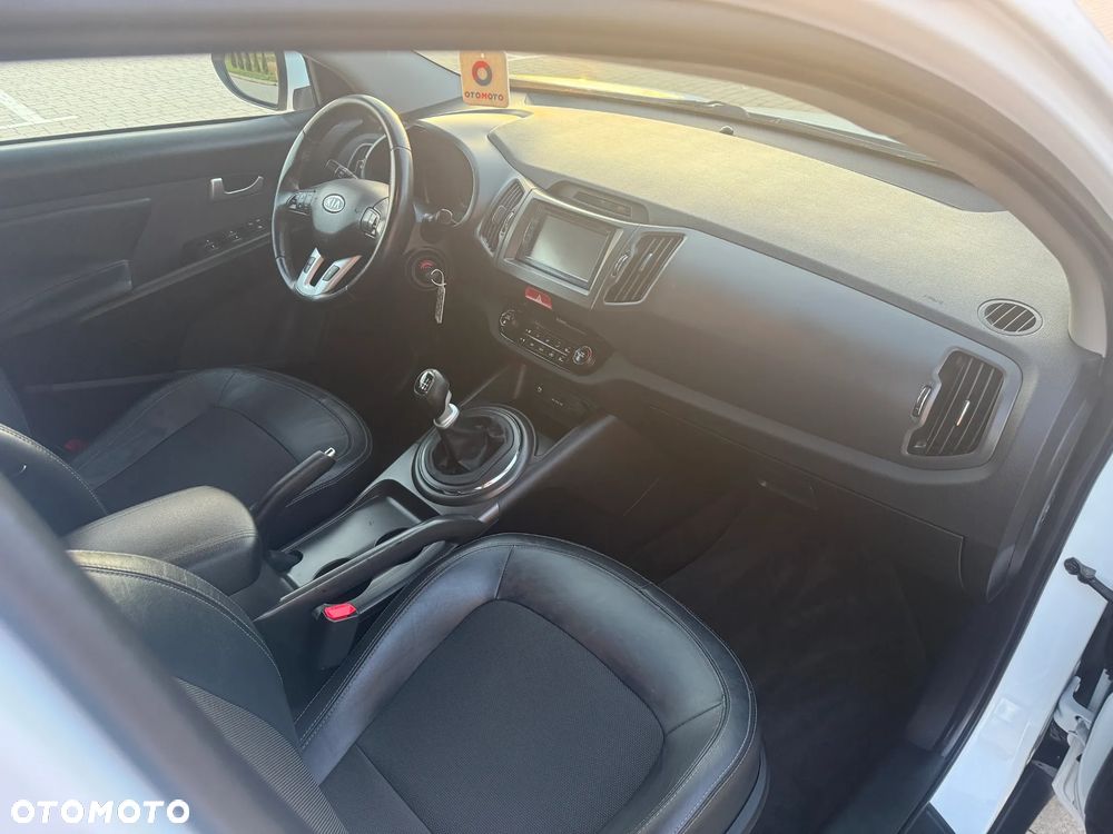 Kia Sportage - 13