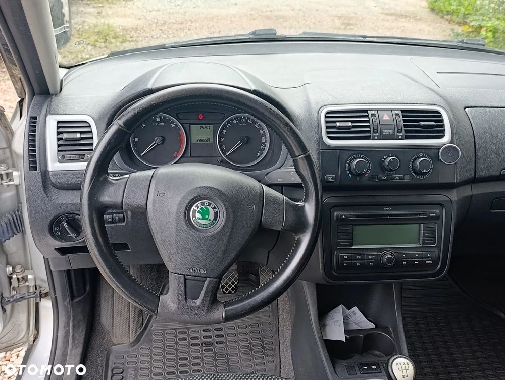 Skoda Roomster 1.4 TDI Scout - 14