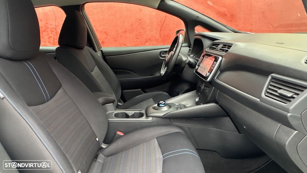 Nissan Leaf N-Connecta Full Led - 11