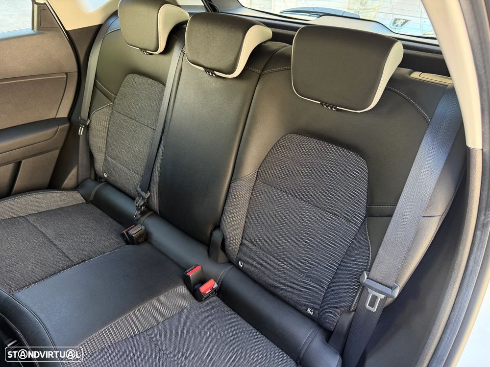 Mitsubishi ASX 1.6 PHEV Intense - 30