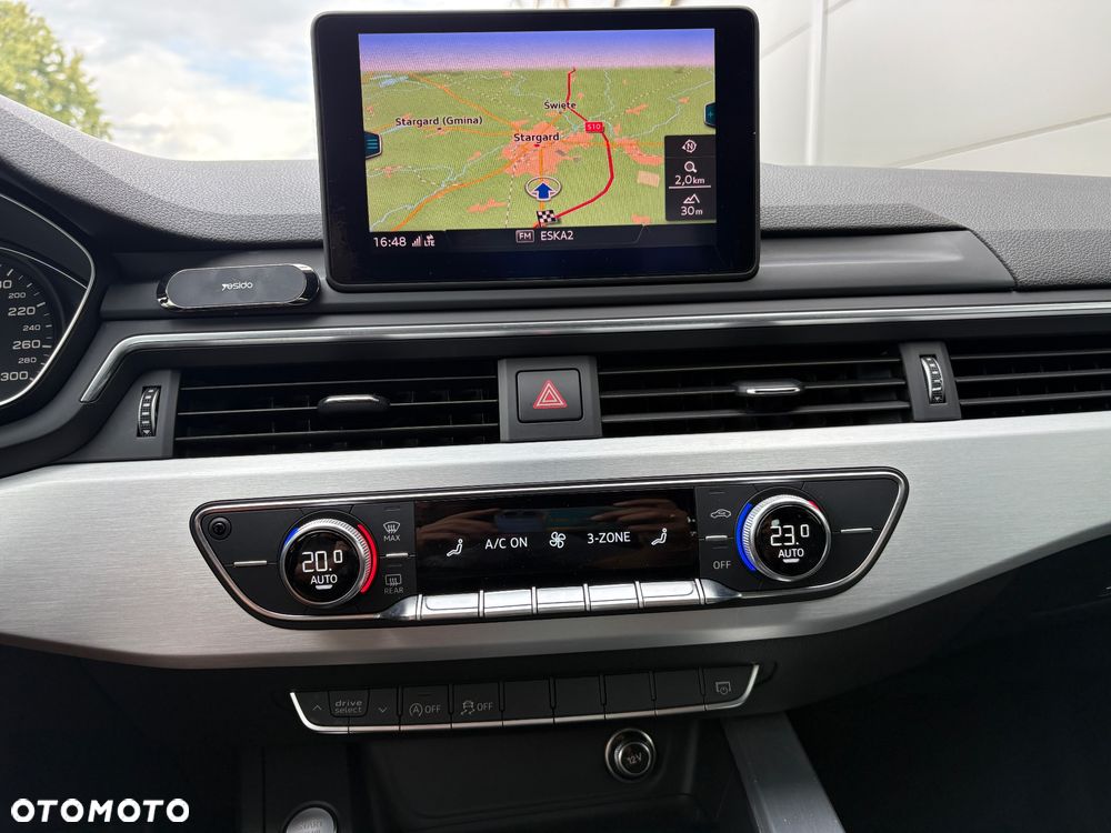 Audi A4 Avant 35 TFSI mHEV S Line S tronic - 23