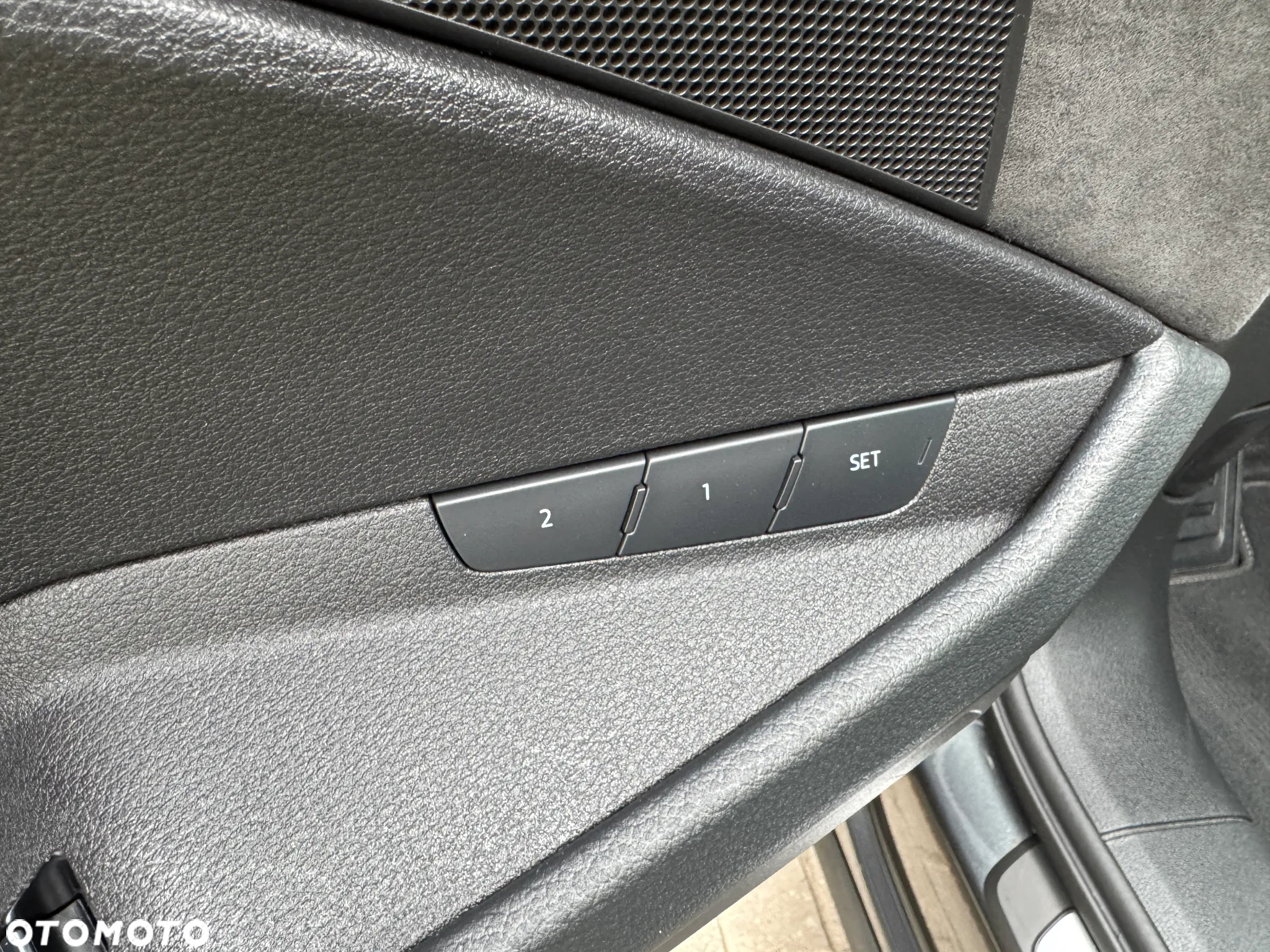 Audi e-tron 50 Quattro S Line - 24