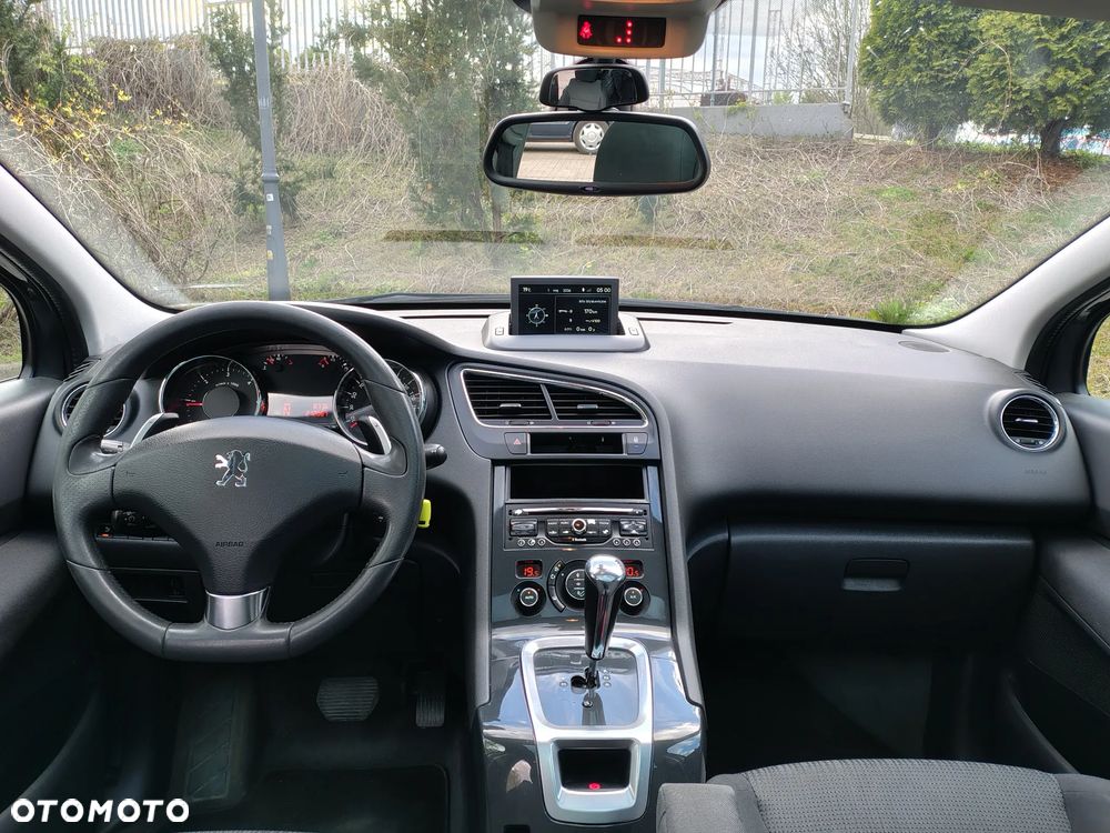 Peugeot 5008 - 9
