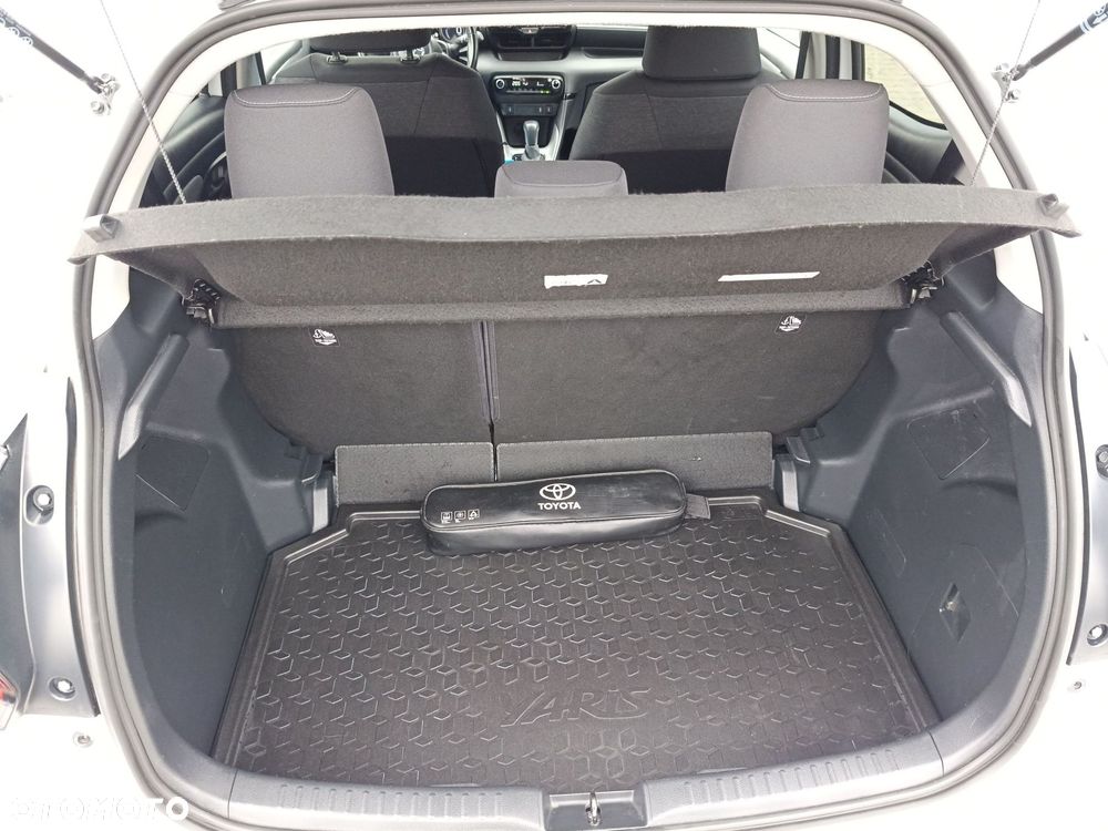 Toyota Yaris Hybrid 1.5 Comfort - 19
