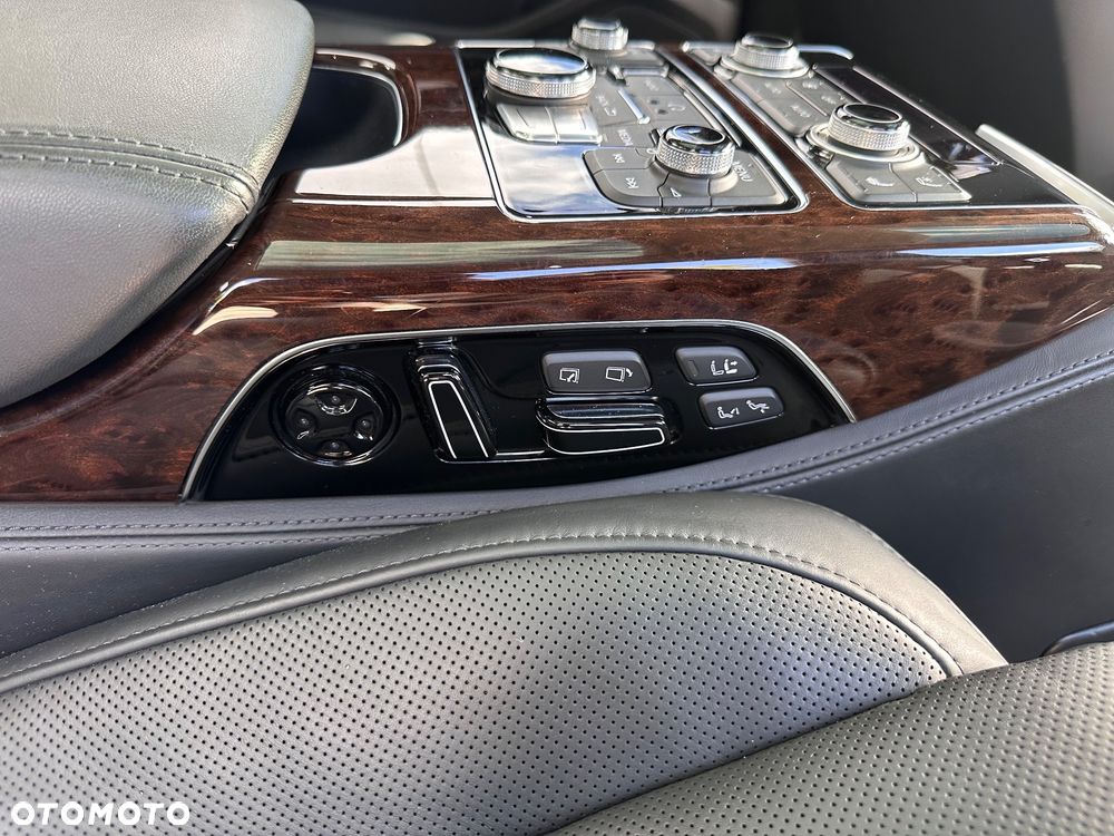 Audi A8 3.0 TDI L Quattro - 16