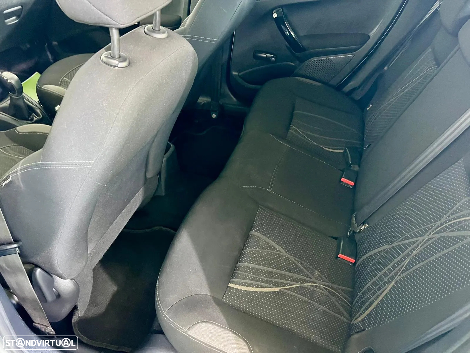 Peugeot 208 1.4 HDi Active - 3