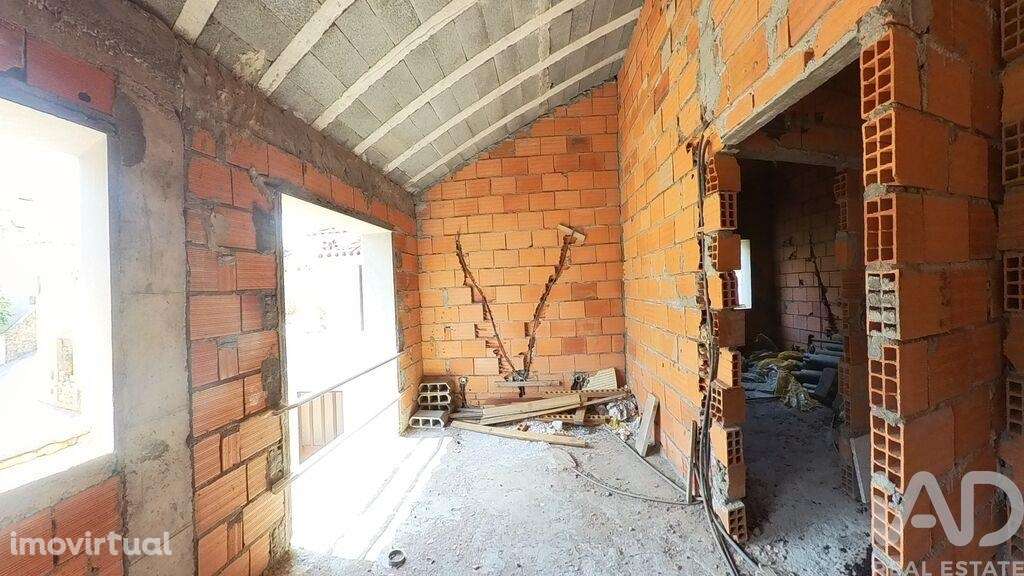 Casa / Villa T3 em Pedrógão Pequeno de 168,00 m2 - Grande imagem: 2/26