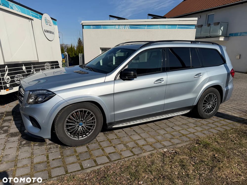 Mercedes-Benz GLS 350 d 4-Matic - 3