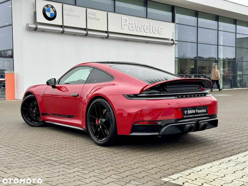 Porsche 911 Carrera 4 GTS PDK - 7