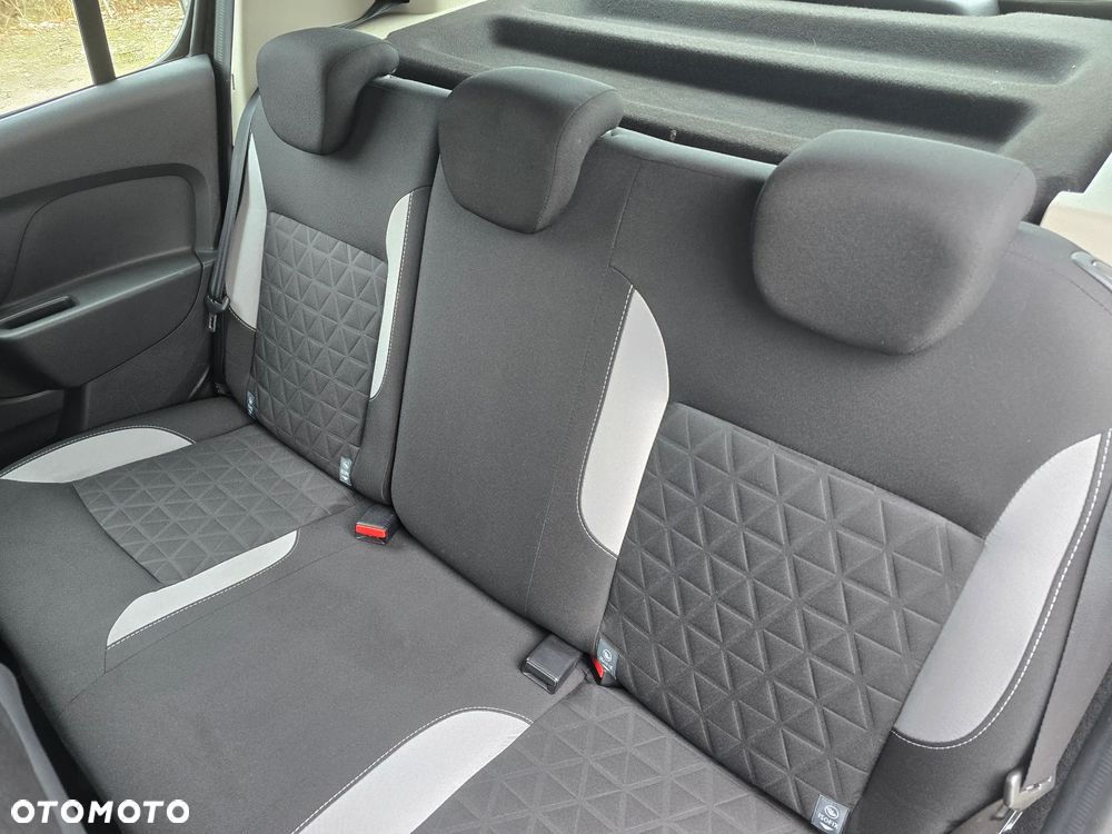 Dacia Sandero Stepway - 13