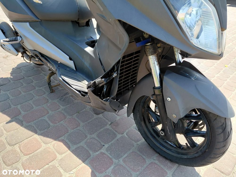 SYM GTS - 9