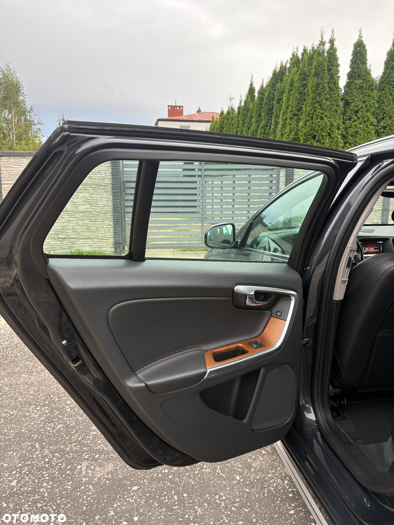 Volvo V60 Cross Country D4 Drive-E Momentum - 21