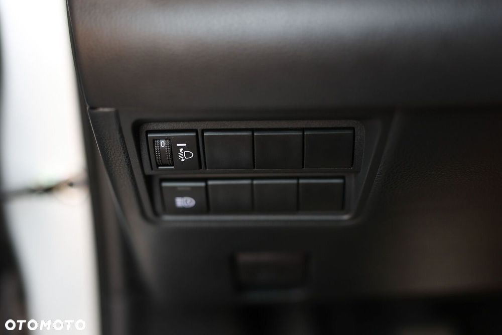 Toyota Yaris - 33