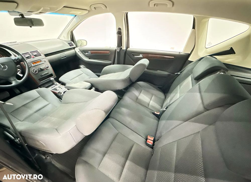 Mercedes-Benz A 150 Autotronic Elegance - 21