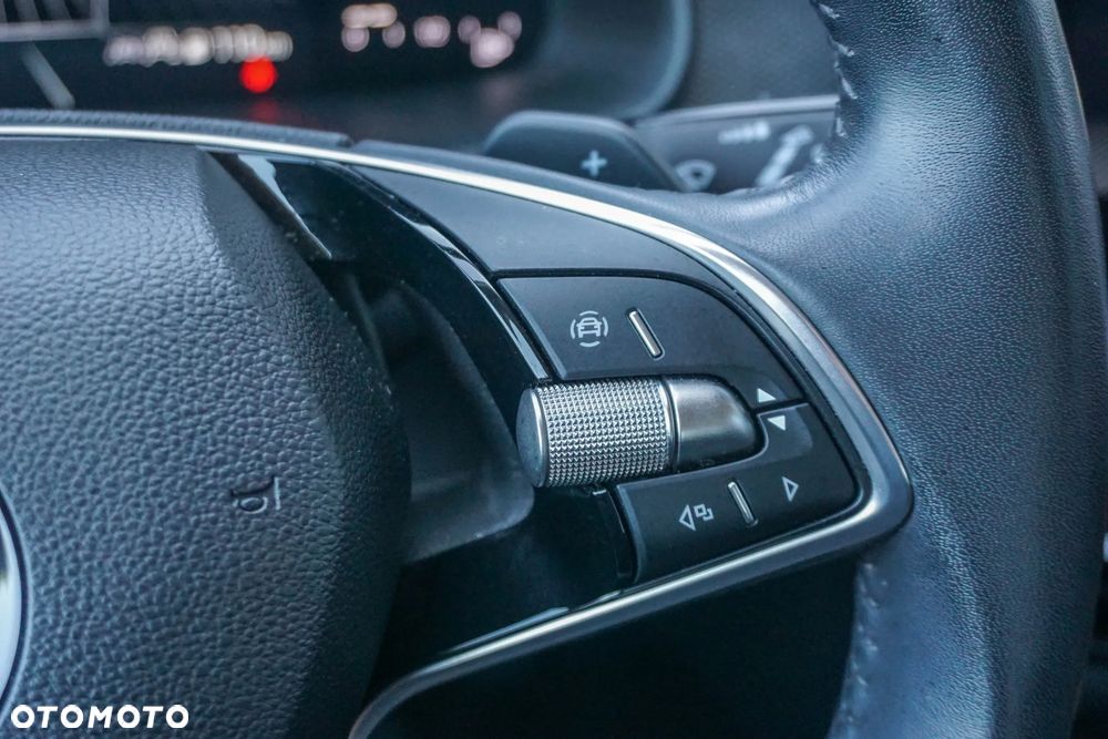 Skoda Kamiq 1.0 TSI Selection DSG - 13