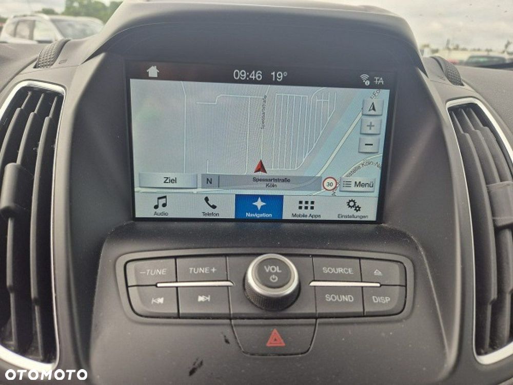 Ford Grand C-MAX - 9