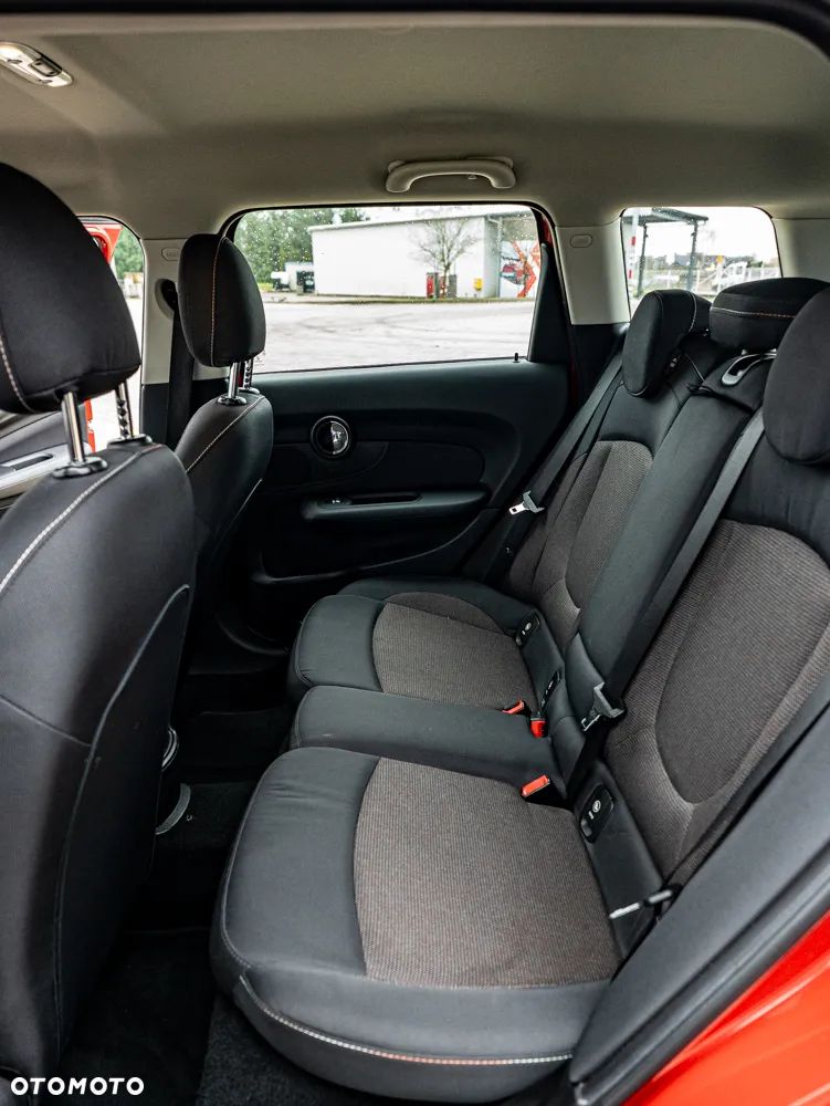 MINI Clubman One - 10